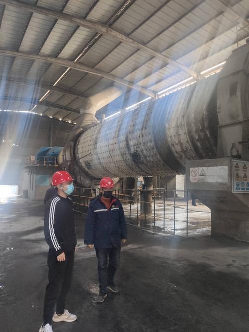 元宝山水泥厂生产车间