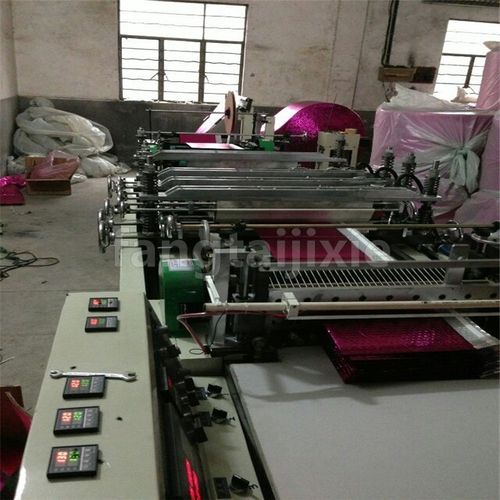 供应塑料机械大型非标铝箔复合气泡膜袋制袋机三边封制袋机