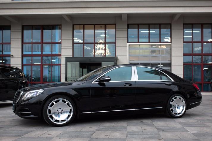 奔驰s400l(大饼轮毂)