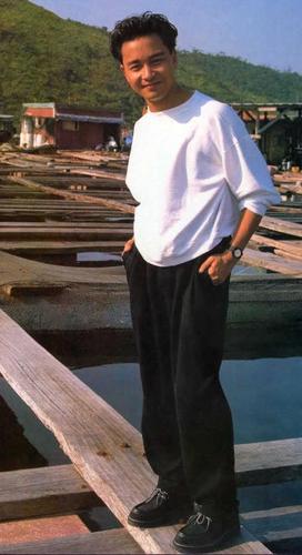 张国荣的衣品一个字就是"绝"