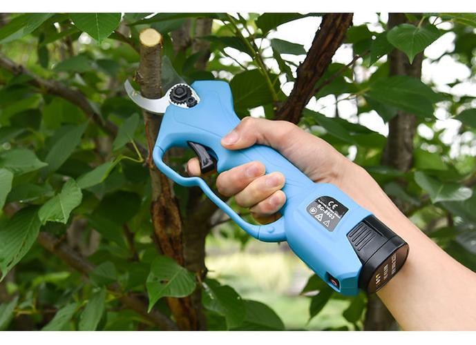 电动修枝剪刀果树果枝剪树枝剪刀充电式园林修剪枝剪刀电剪子