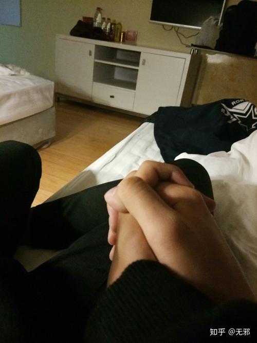 直男能有多 gay?