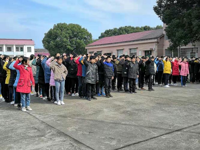 垃圾不落地,我们齐努力一一株木中学"垃圾不落地"启动
