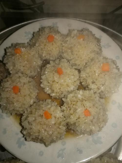 香水百合666-6做的蒸糯米丸子