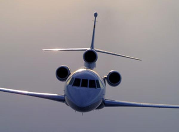 达索猎鹰900ex 低耗能新型公务机