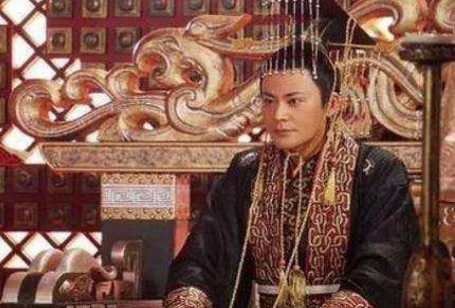 汉灵帝刘宏东汉最荒唐的皇帝竟让狗穿上官服