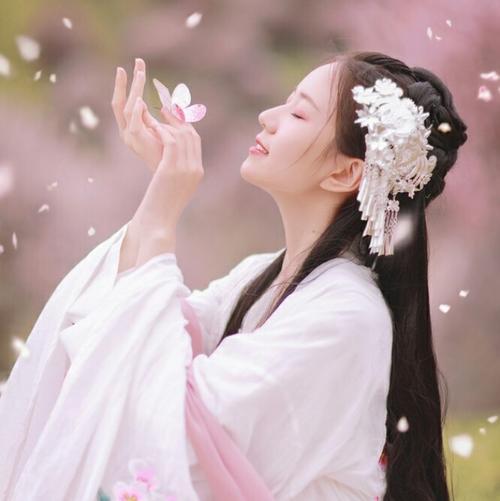 古装的头像女生