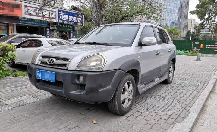 现代 途胜 2008款 2.0 自动 舒适型天窗版