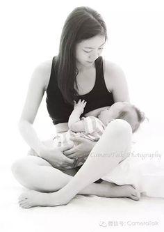 哺乳照母爱是最美的画面