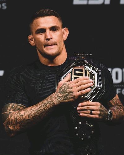 ufc轻量级前冠军"钻石"达斯汀普瓦里尔ins照片自取