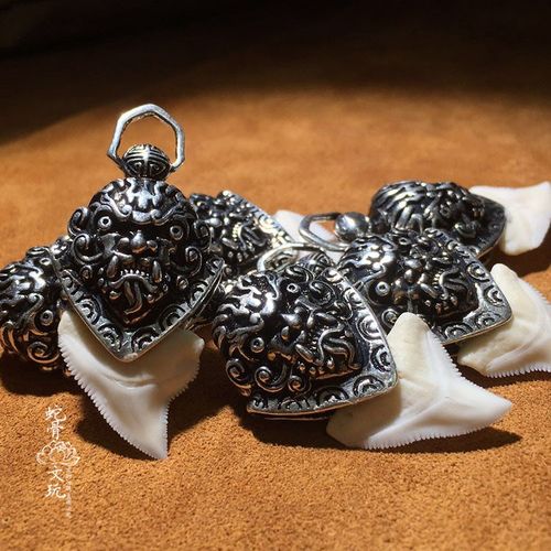 文玩情侣吊坠牙牙齿鲨鱼编绳大白鲨天然项链原创手工男女牙齿包邮商品