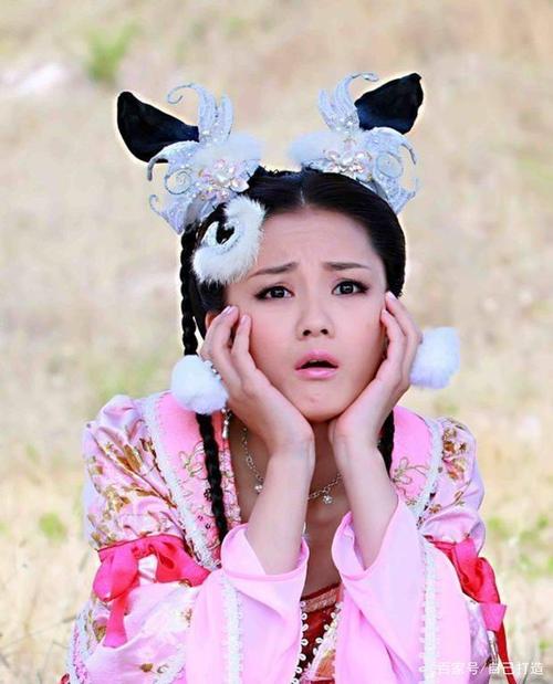 馨子超级美的古装,异域黛占公主,兔耳皮草套装白雪的图片