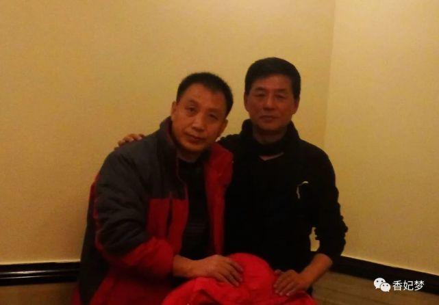 这就是曲国强,一位被尊重,被爱戴的大哥,就是他
