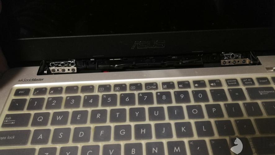 购买的华硕k401l型号笔记本断轴不给维修