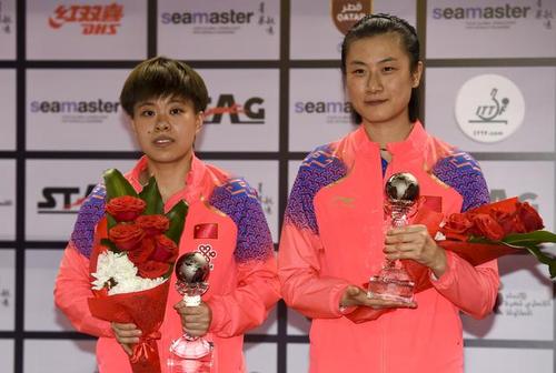 乒乓球——卡塔尔公开赛:丁宁/王艺迪获女双亚军