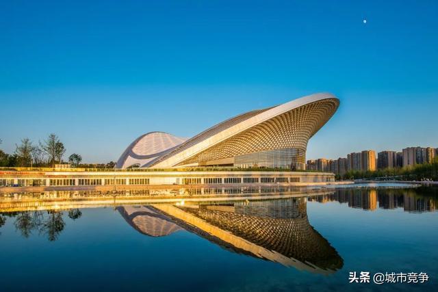 6.成都露天音乐广场,位于金牛区北三环外侧;5.