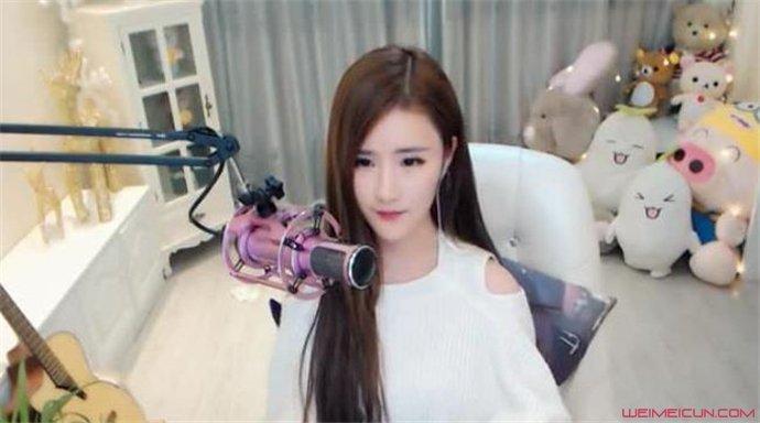 周思涵阿涵因为一首过客,受到了大家的喜爱,据悉她现在还签约了新的