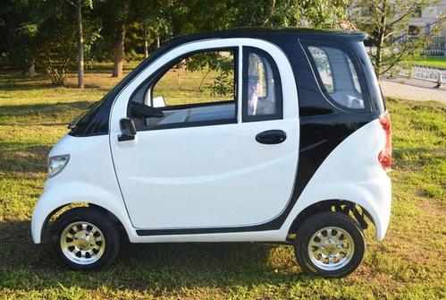 老年代步车和新能源汽车有何区别,都是电动车为何差距