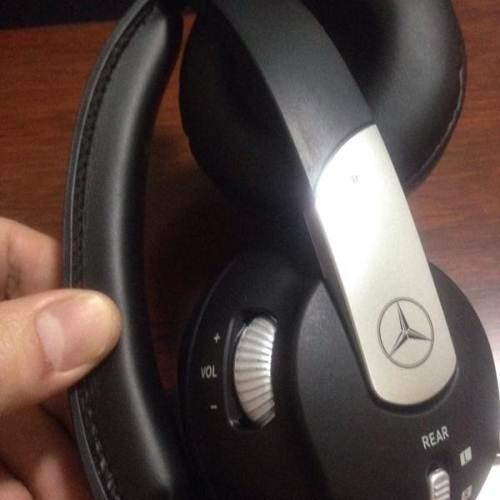 奔驰车蓝牙耳机