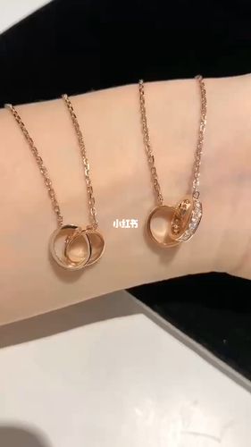 卡地亚双环项链love系列_项链_情人节去哪玩_卡地亚怎么样_珠宝_高甜