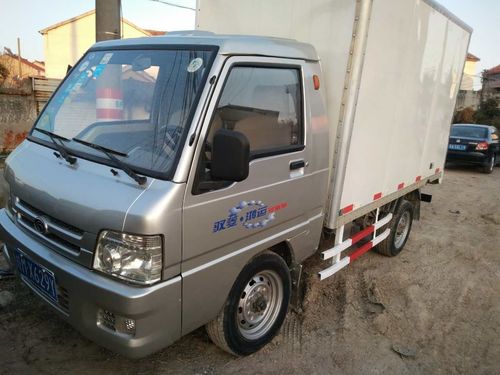 11年6月4.2米厢式货车