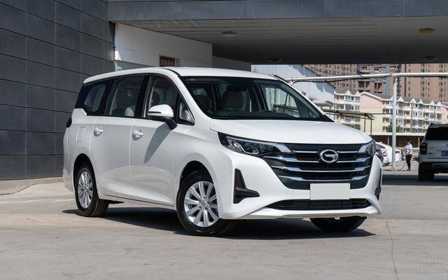 买嘉际,传祺gm6,不如买它,9.3s破百油耗8.2l,颜值高配置还全