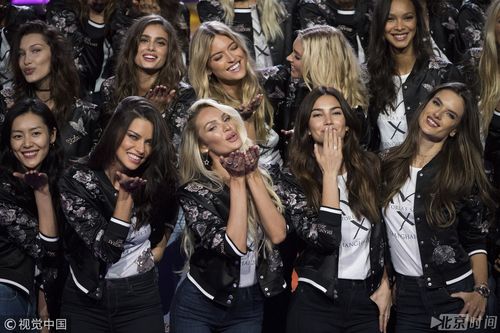 大长腿的盛宴!维密天使齐聚上海吹响大秀集结号