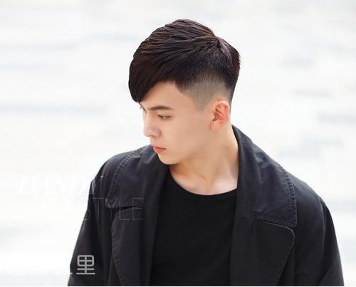 男士超短偏分发型 男士偏分发型