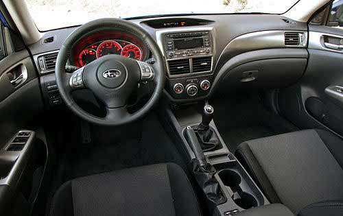 斯巴鲁翼豹wrx2.5t内饰