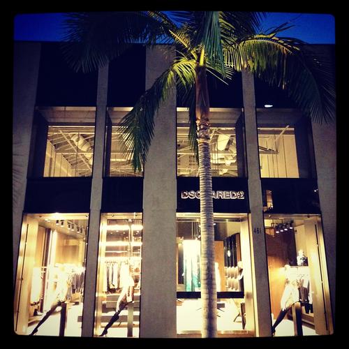 美国,你好!dsquared2于洛杉矶比佛利山庄开设旗舰店