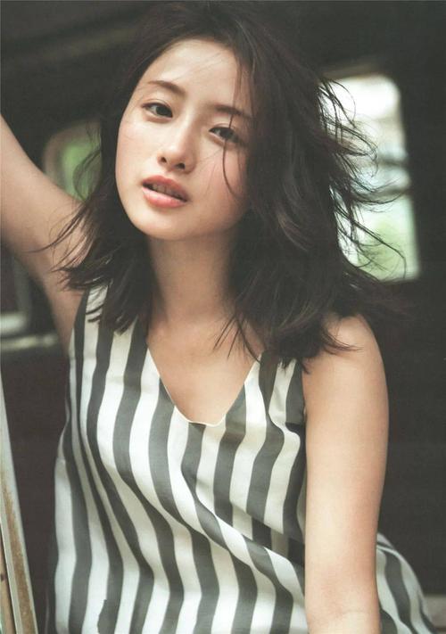 石原里美写真集encourage特别版