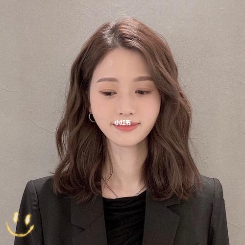 齐肩法式烫发～甜美又气质中短发尴尬期必备 中短发发型 法式烫发