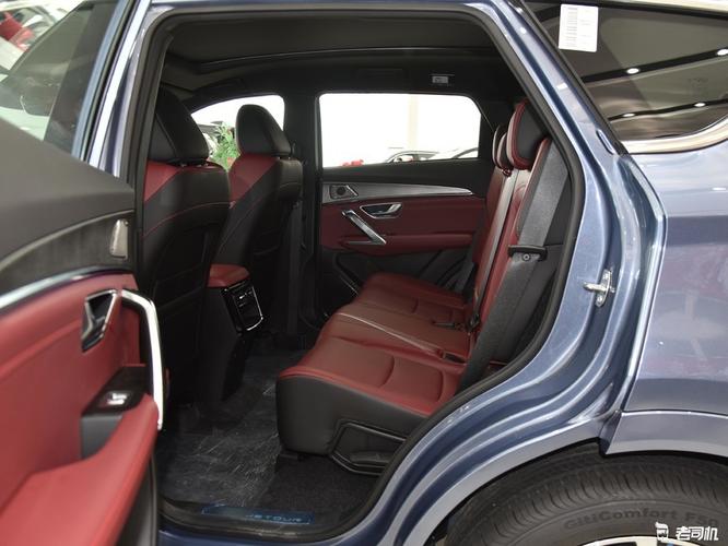 除了价格空间也是它的优势小哥带你一起看捷途x70plus