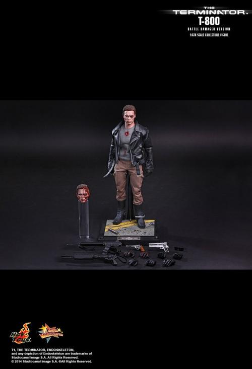 hottoys推出《终结者1》t800战损版人偶