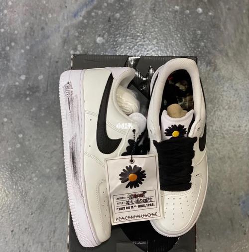 nike权志龙2.0即将来袭_耐克怎么样_权志龙_鞋子_时尚