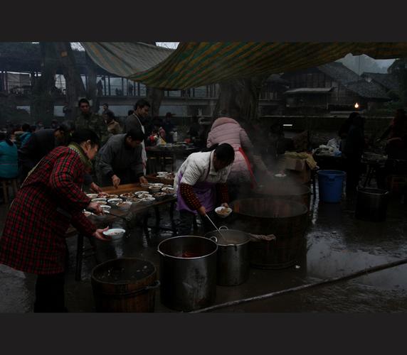 吃丧饭