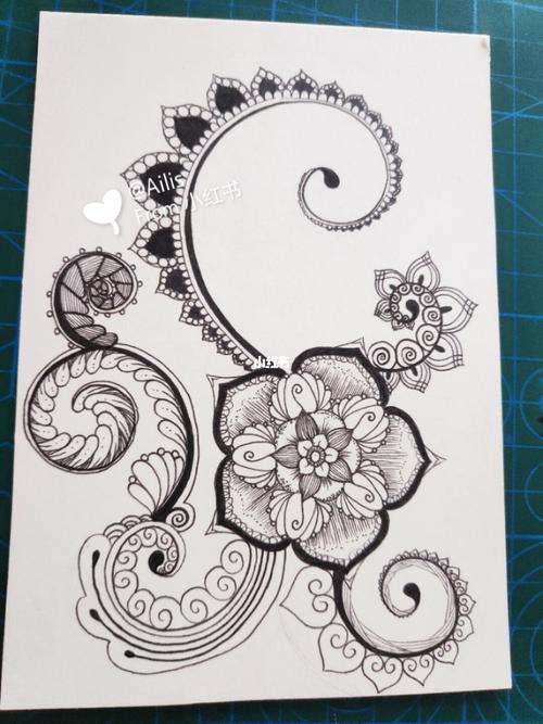 禅绕画|原创:卷曲藤蔓200/139_手绘_手绘禅绕画_文化