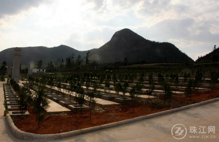 罗平:钟山乡凉马山公益性公墓已入葬两例逝者