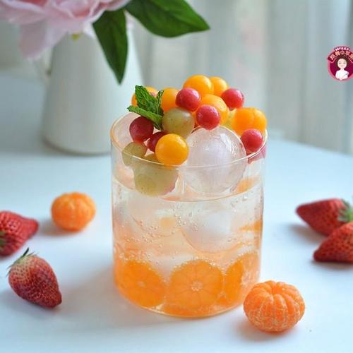 草莓芒果橘子冰饮,清凉解渴,爽爆了