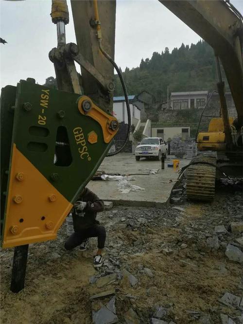 140破碎锤价格工兵厂家直供斗山神钢