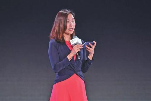 特斯拉全球副总裁陶琳:下一代互联网离不开人工智能