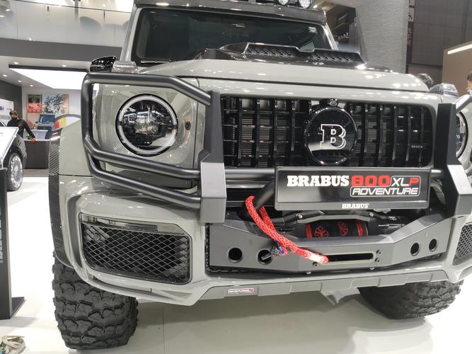 0发动机,奔驰巴博斯皮卡亮相,标价120万