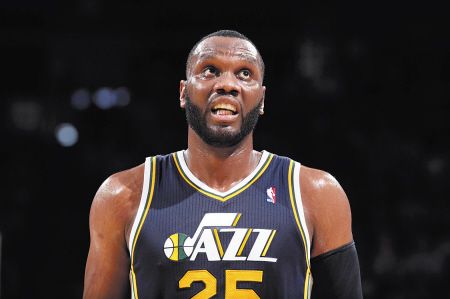  p>艾尔·杰弗森(al jefferson),1985年1月4日出生于美国 a target="