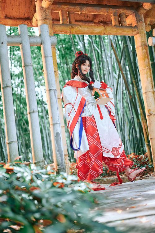 阴阳师缘结神cos,娇俏灵动的元气少女,嘟嘴也太可爱了