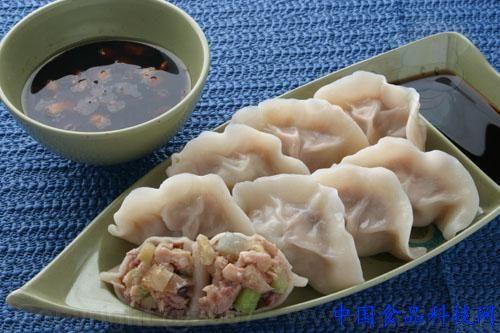 头伏吃饺子图片