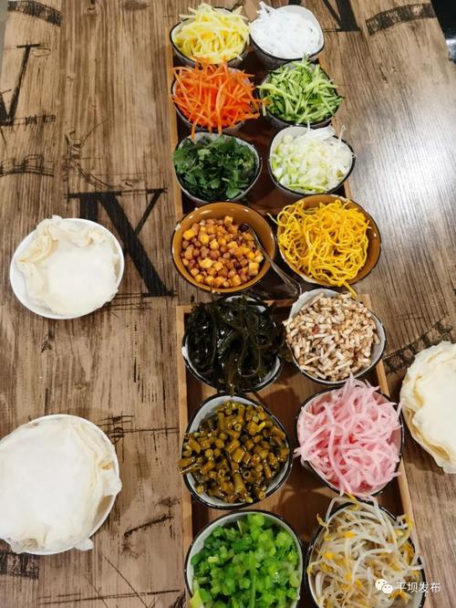 【吃在安顺·寻味平坝】平坝名小吃之光——丝娃娃