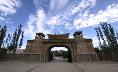 麦喀高速和三莎高速即将通车,麦盖提县已被纳入喀什经济特区1小时经济