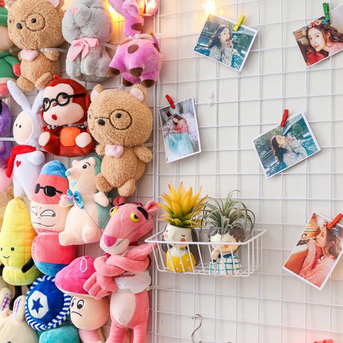 娃娃墙上固定网格毛绒玩具收纳展示架卧室照片装饰照片墙