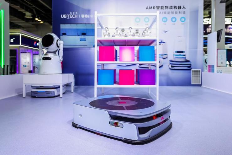 waic2021:优必选amr智能物流机器人解决方案首次国内亮相
