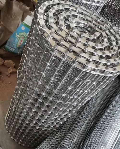 直销铁网输送带不锈钢网带流水线201人字形链网金属304耐高温网带